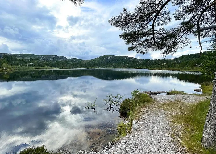 Feriehus 3 Bedroom Stunning In Aseral