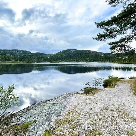 3 Bedroom Stunning In Aseral Сasa de vacaciones